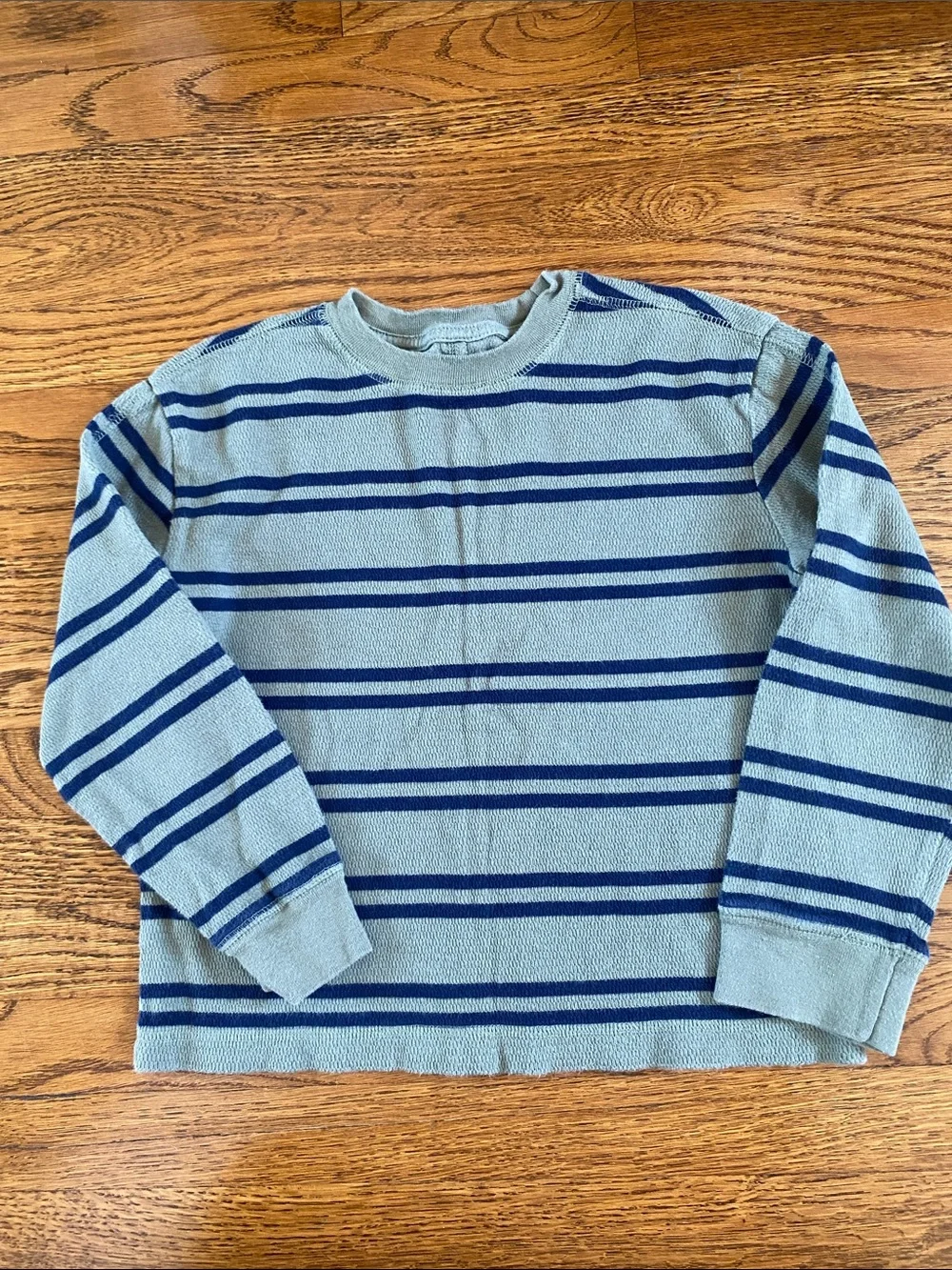 GAP Kids Crewneck Striped Sweater in Olive and Navy Size S